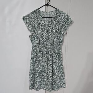 SHEIN Green Floral V-Neck Mini Dress